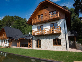 Chalupa pod bukom*** Predná Hora