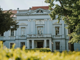 Kaštieľ Mojmírovce