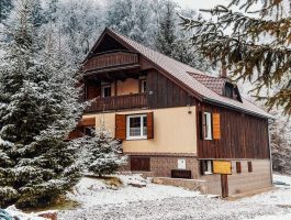 Veľká chata Pod Chopkom Horná Lehota